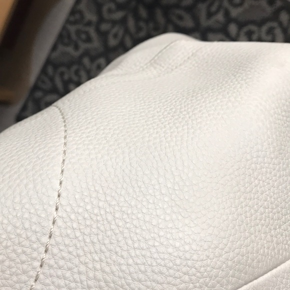 REDUCED!! Authentic Coach purse - leather! - Picture 3 of 6